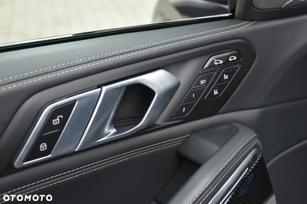 BMW X6 M60i mHEV sport - 18
