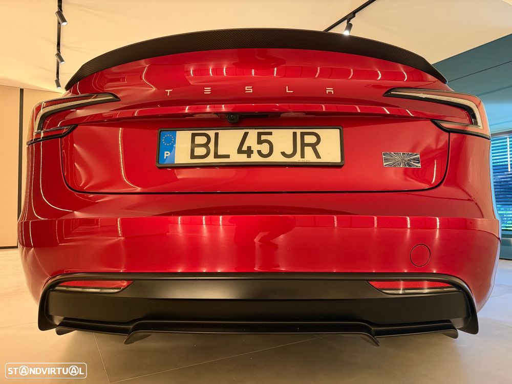 Tesla Model 3 Performance Tração Integral - 35