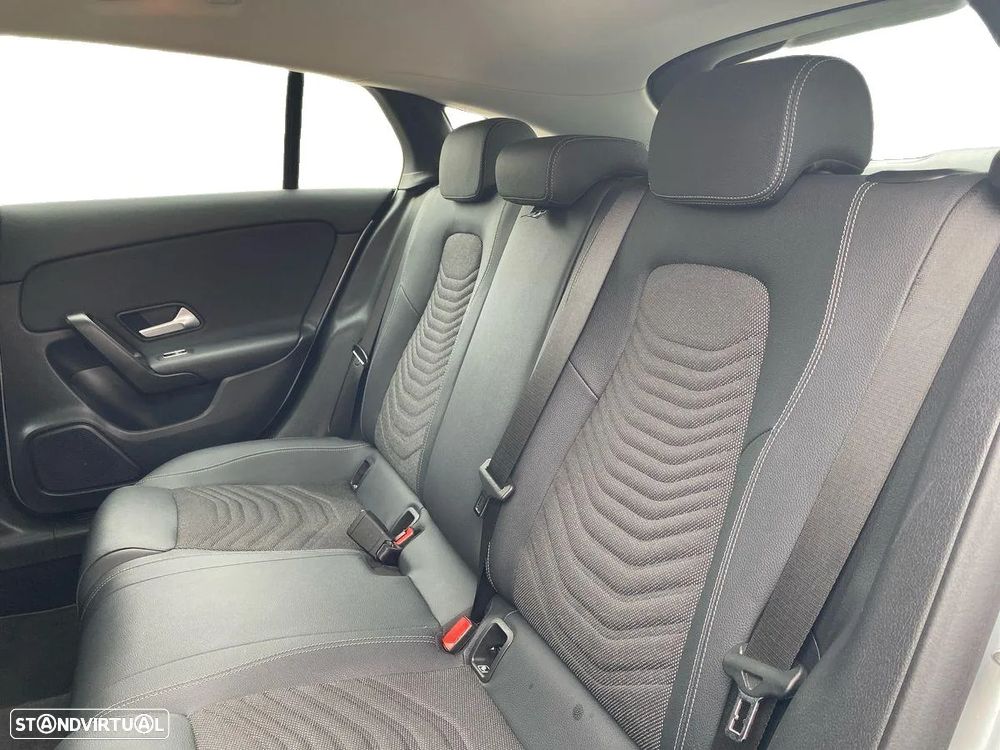 Mercedes-Benz CLA 180 d Shooting Brake Style Plus Aut. - 22