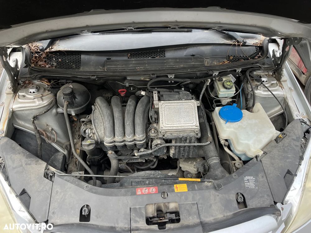 Dezmembrez Mercedes Benz B class B150 W245 gri argintiu benzina cutie manuala 2007 - 5