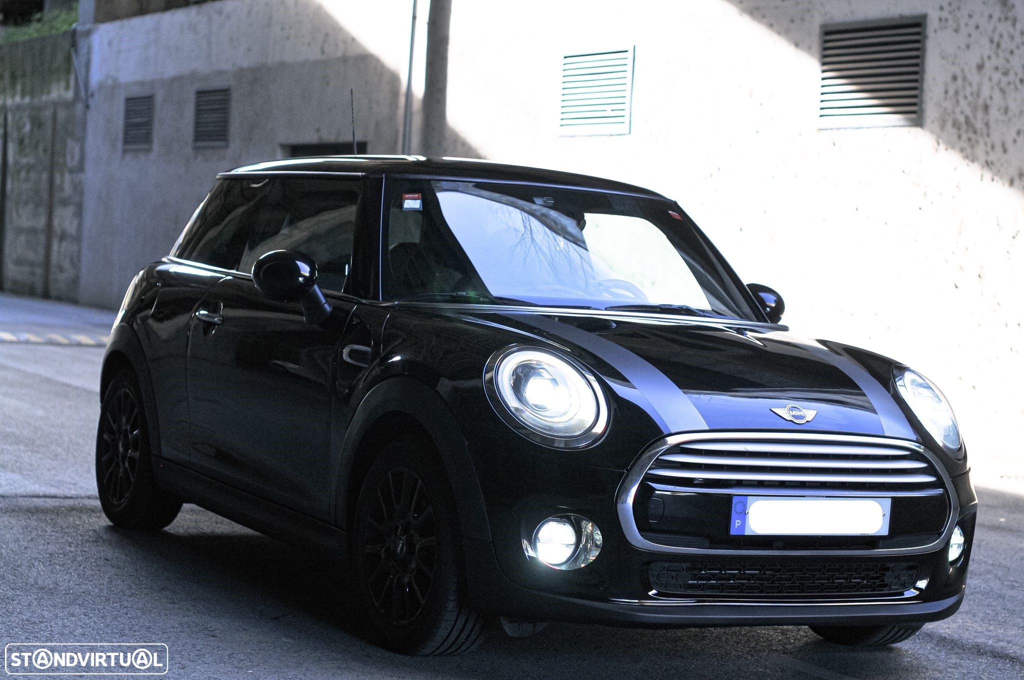 MINI 3 Portas Cooper D - 4