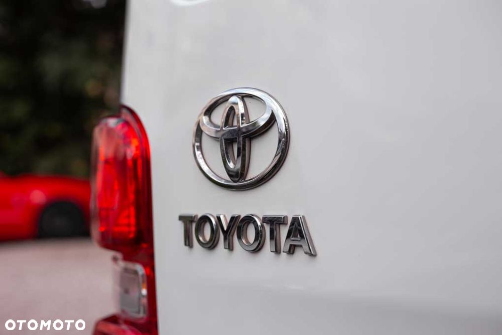 Toyota ProAce Kombi D-4D Long 2,8t - 32