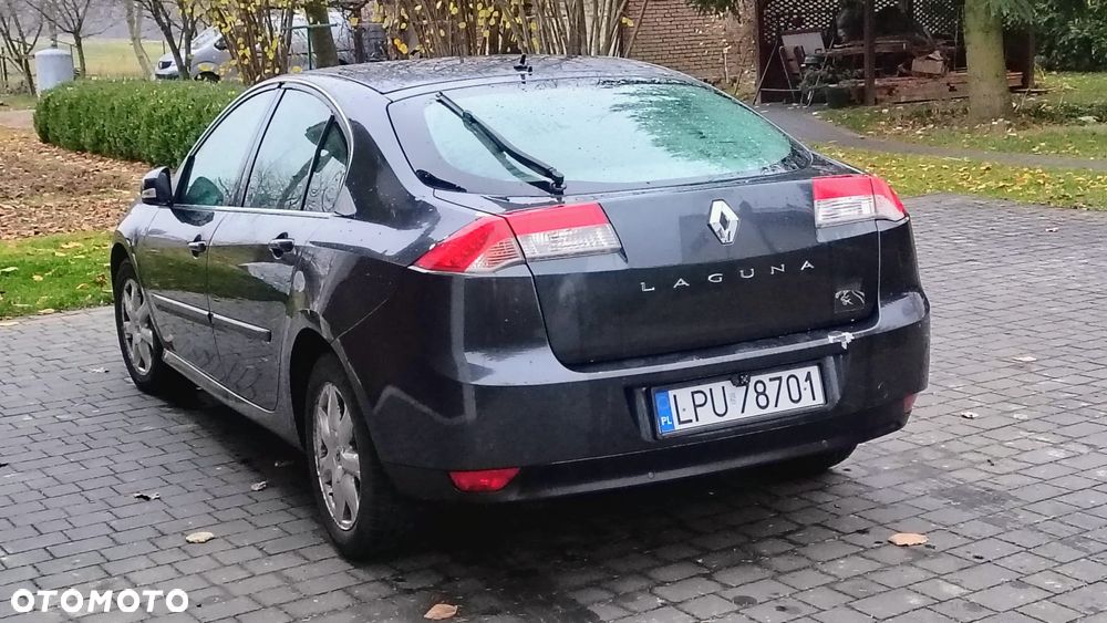 Renault Laguna dCi 150 FAP GT - 10