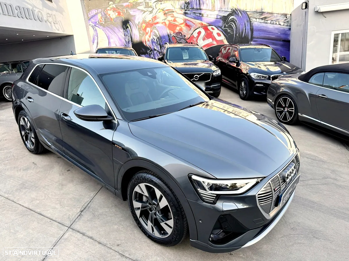 Audi e-tron 55 quattro S line - 42