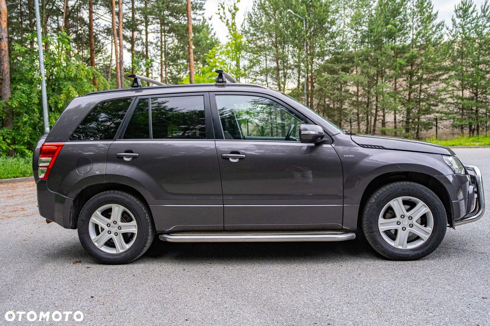 Suzuki Grand Vitara - 2