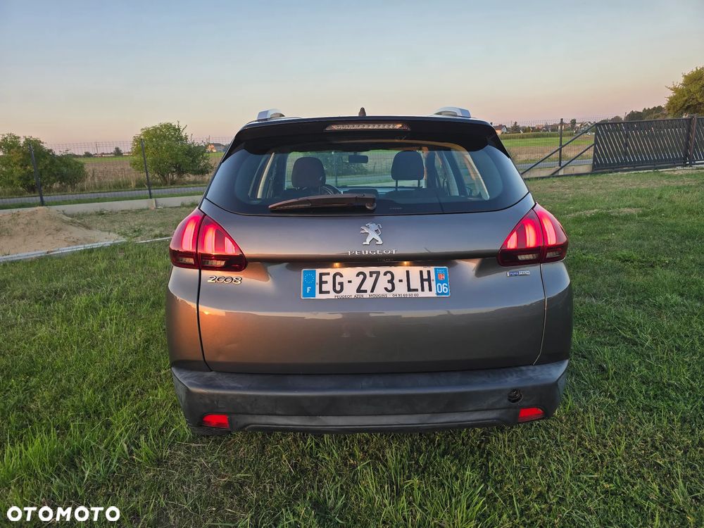 Peugeot 2008 PureTech 110 Stop&Start Active - 3