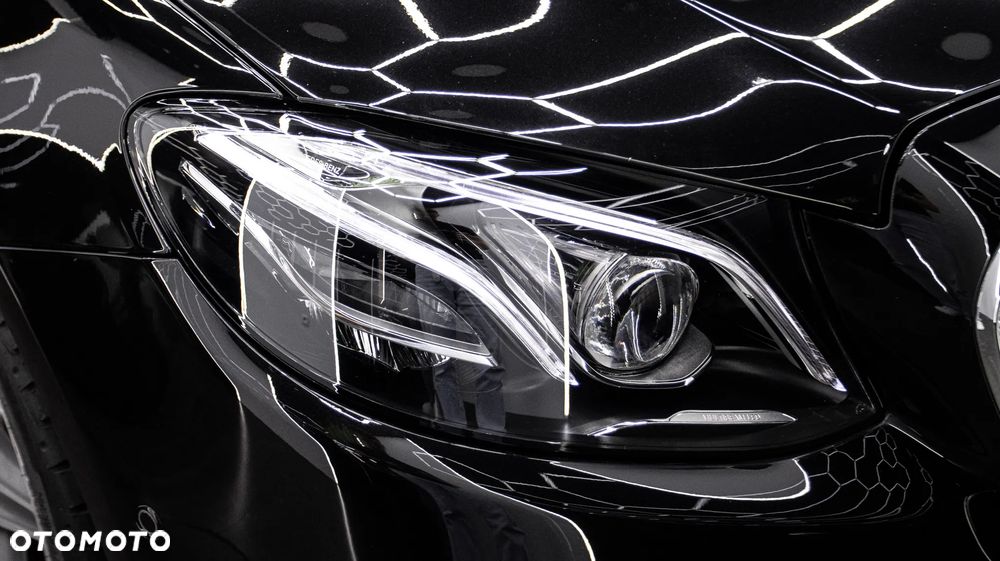 Mercedes-Benz Klasa E 220 d 4-Matic AMG - 11