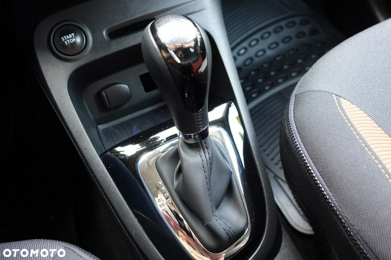 Renault Captur - 19
