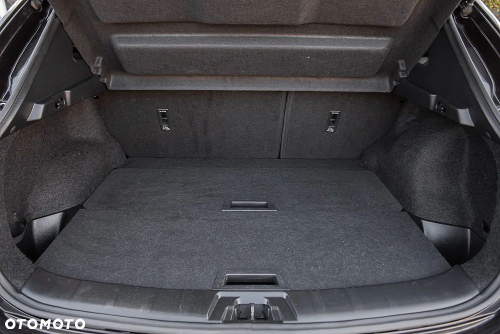 Nissan Qashqai 1.6 dCi DPF tekna - 26