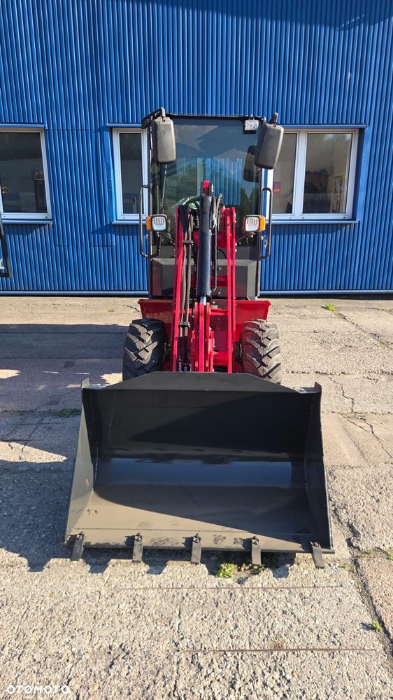 Kubota LOADER TRADER - 6