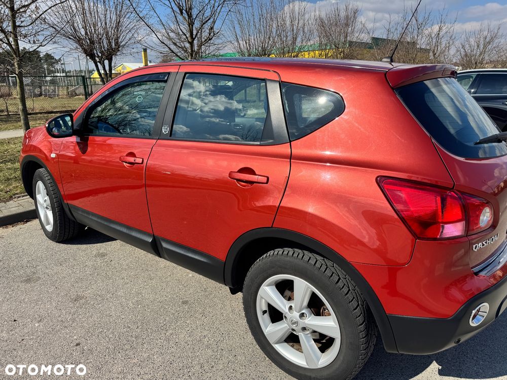 Nissan Qashqai 2.0 Lounge - 2