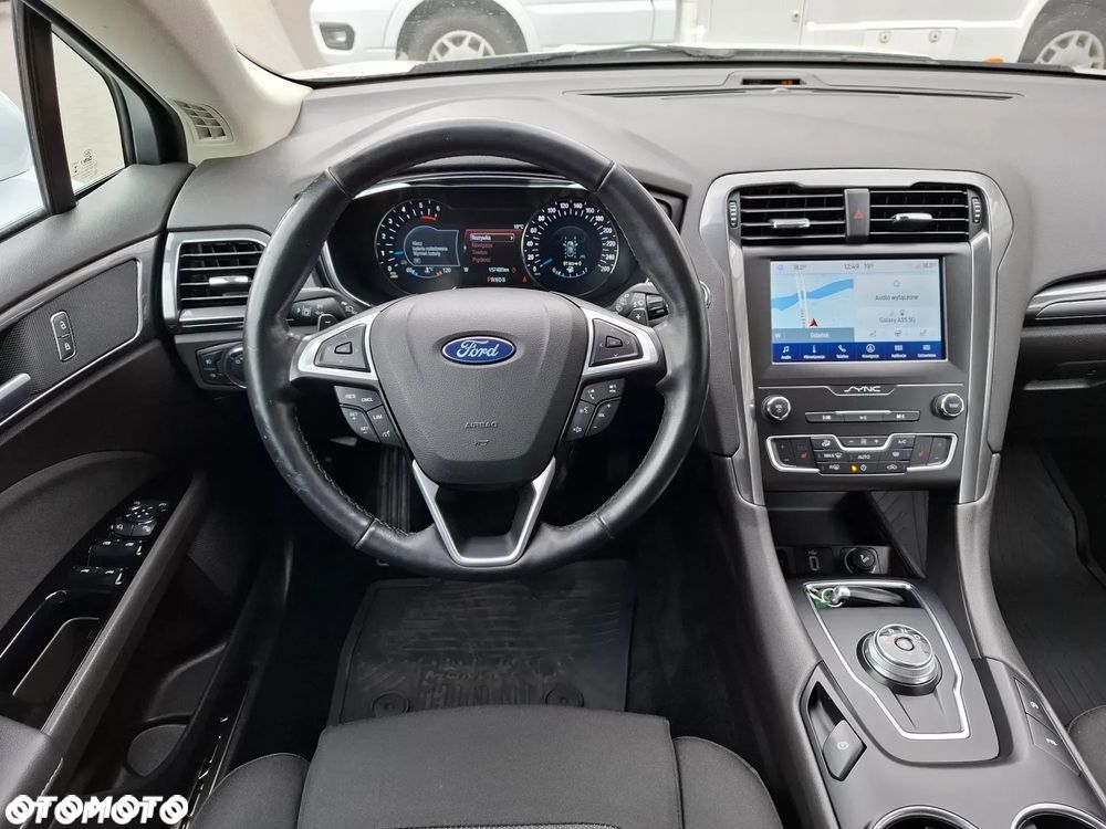 Ford Mondeo 2.0 EcoBlue Titanium - 13