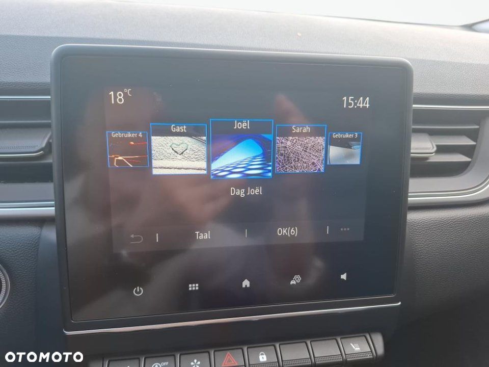 Renault Captur - 17