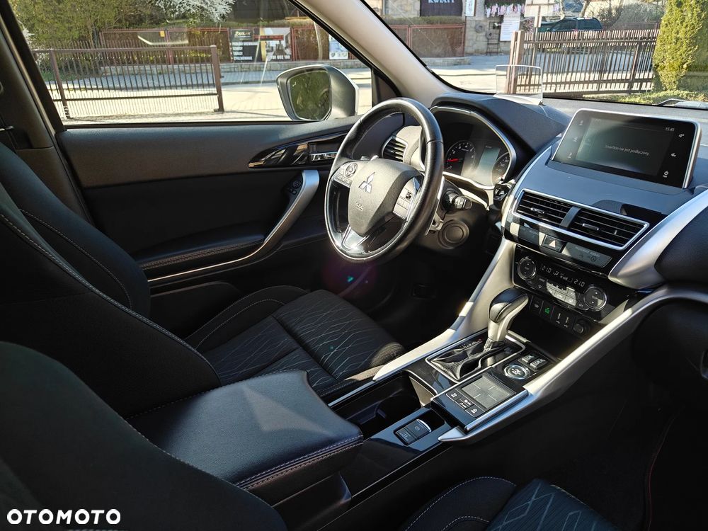 Mitsubishi Eclipse Cross 1.5 T Intense Plus CVT 4WD - 37