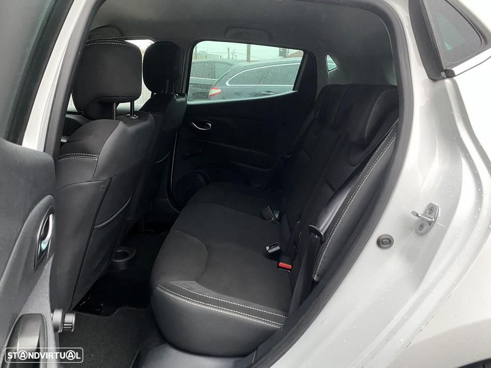 Renault Clio 0.9 TCe Limited Bi-Fuel - 27