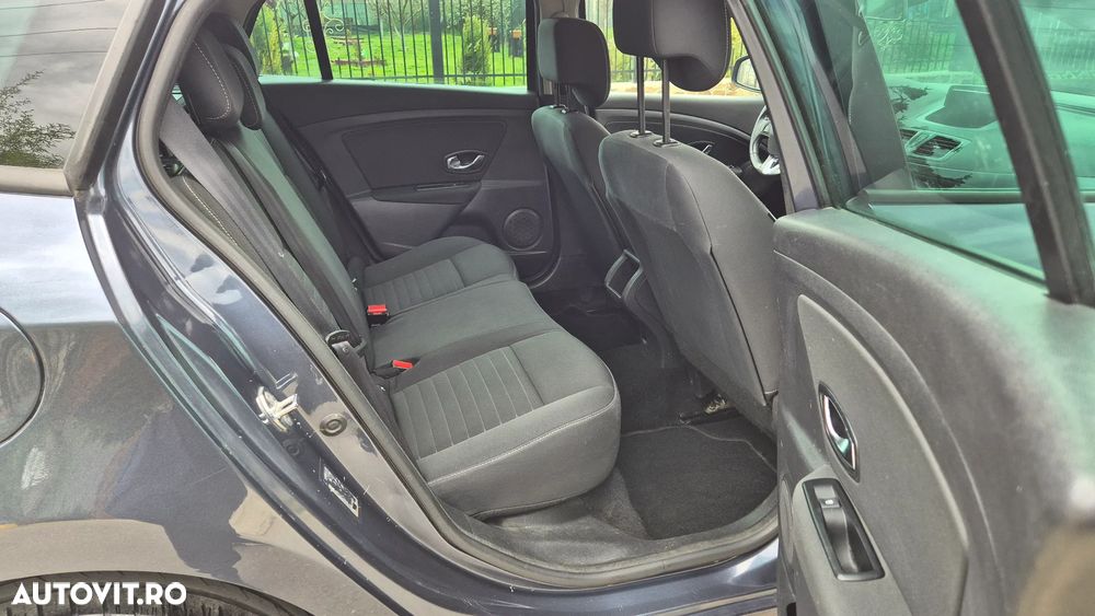 Renault Megane ENERGY dCi 110 LIMITED - 13