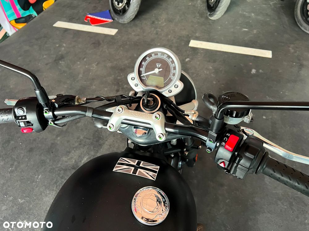 Triumph Street Twin - 6