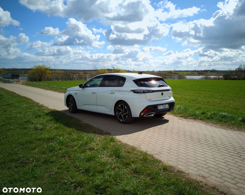 Peugeot 308 1.6 Hybrid PHEV Allure EAT8 - 4