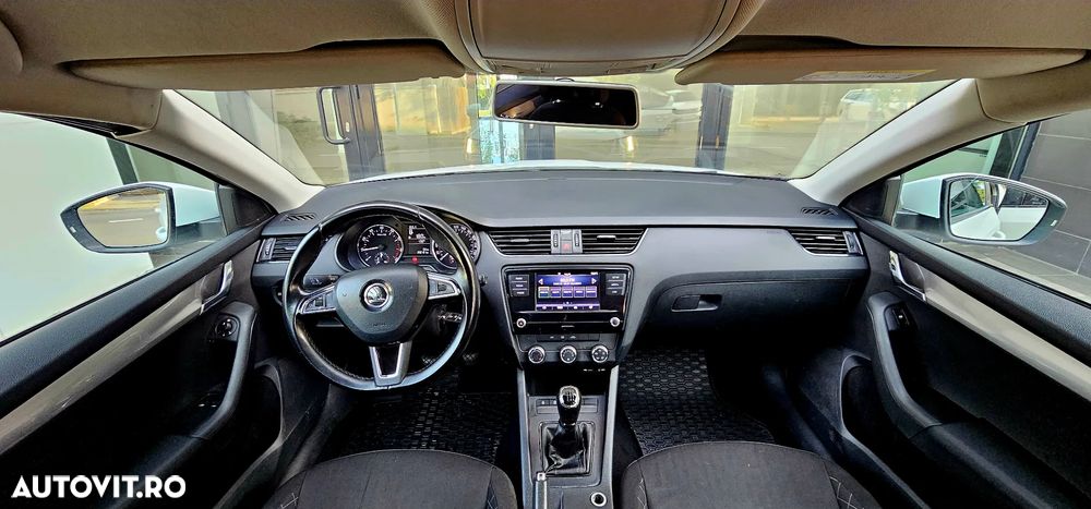 Skoda Octavia - 12