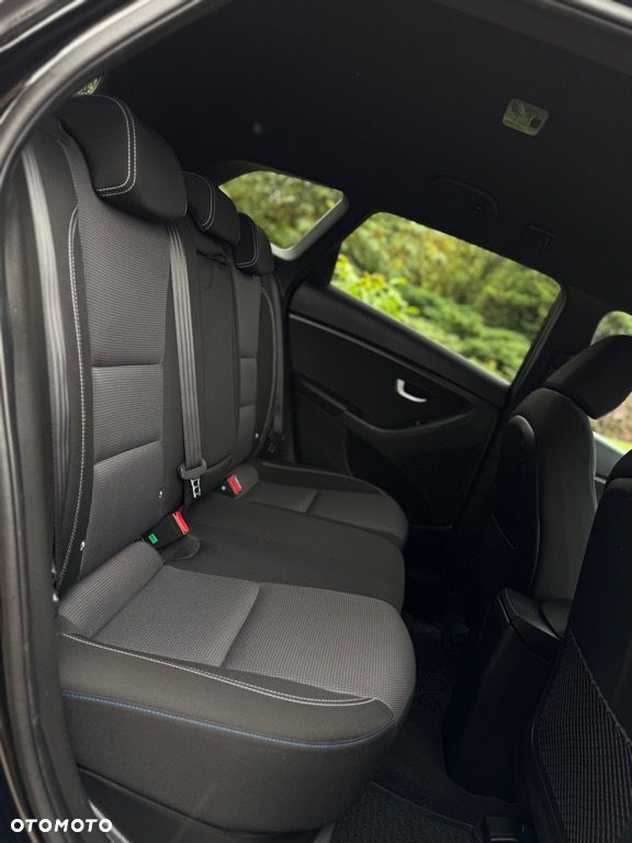 Hyundai i30 1.4 Premium - 30