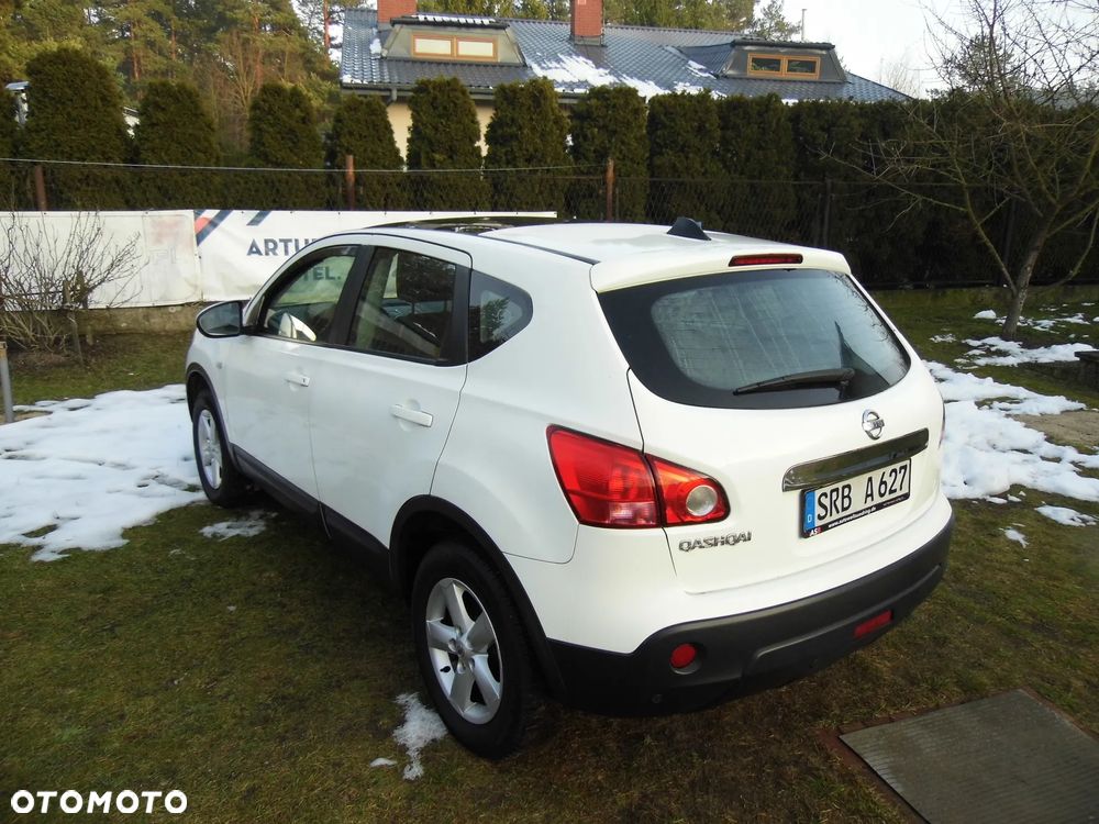 Nissan Qashqai 1.6 visia - 10