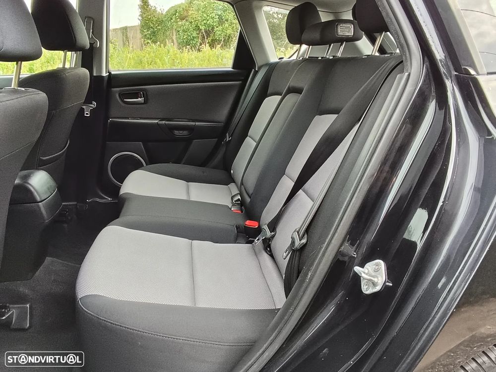 Mazda 3 Hatchback MZR 1.6 CD Sport - 22