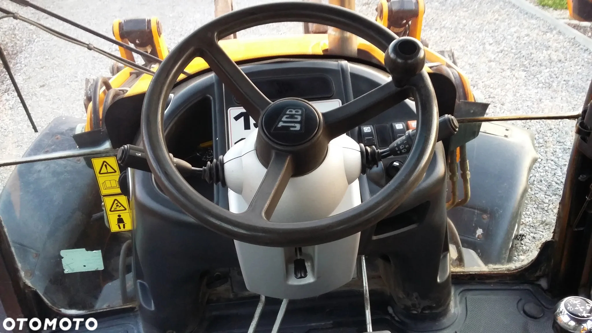 JCB 3CX CONTRACTOR - 21