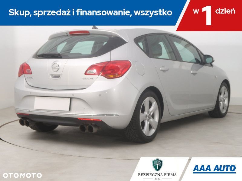 Opel Astra - 7