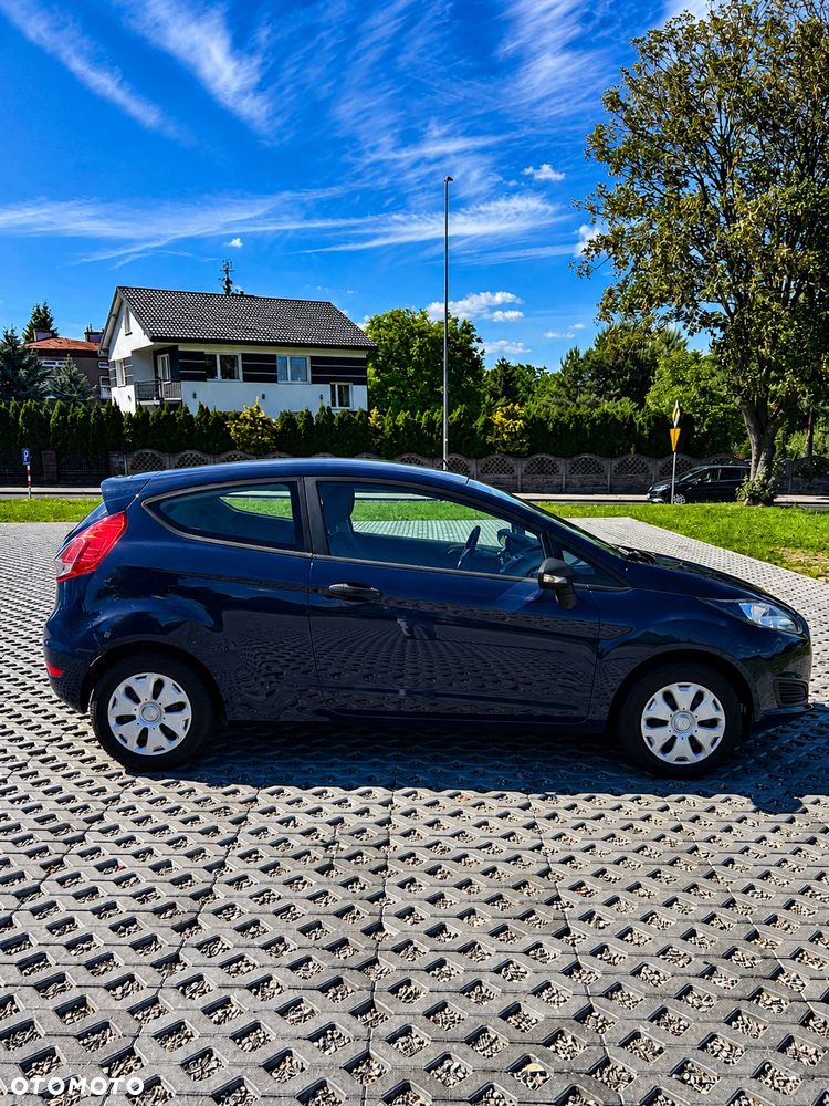 Ford Fiesta 1.25 Ambiente EU5 - 4