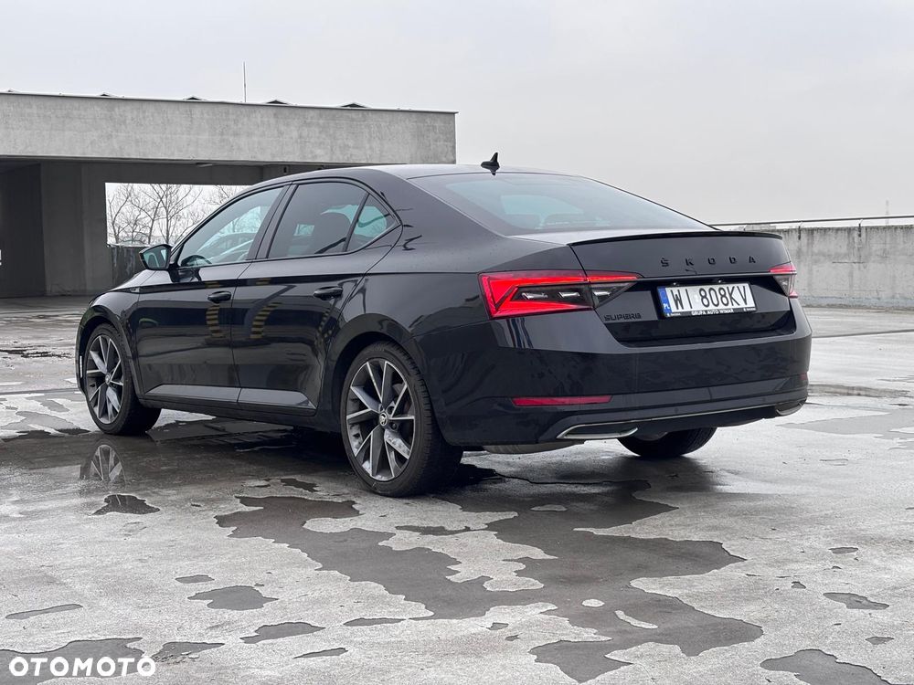 Skoda Superb 2.0 TSI Sportline DSG - 8