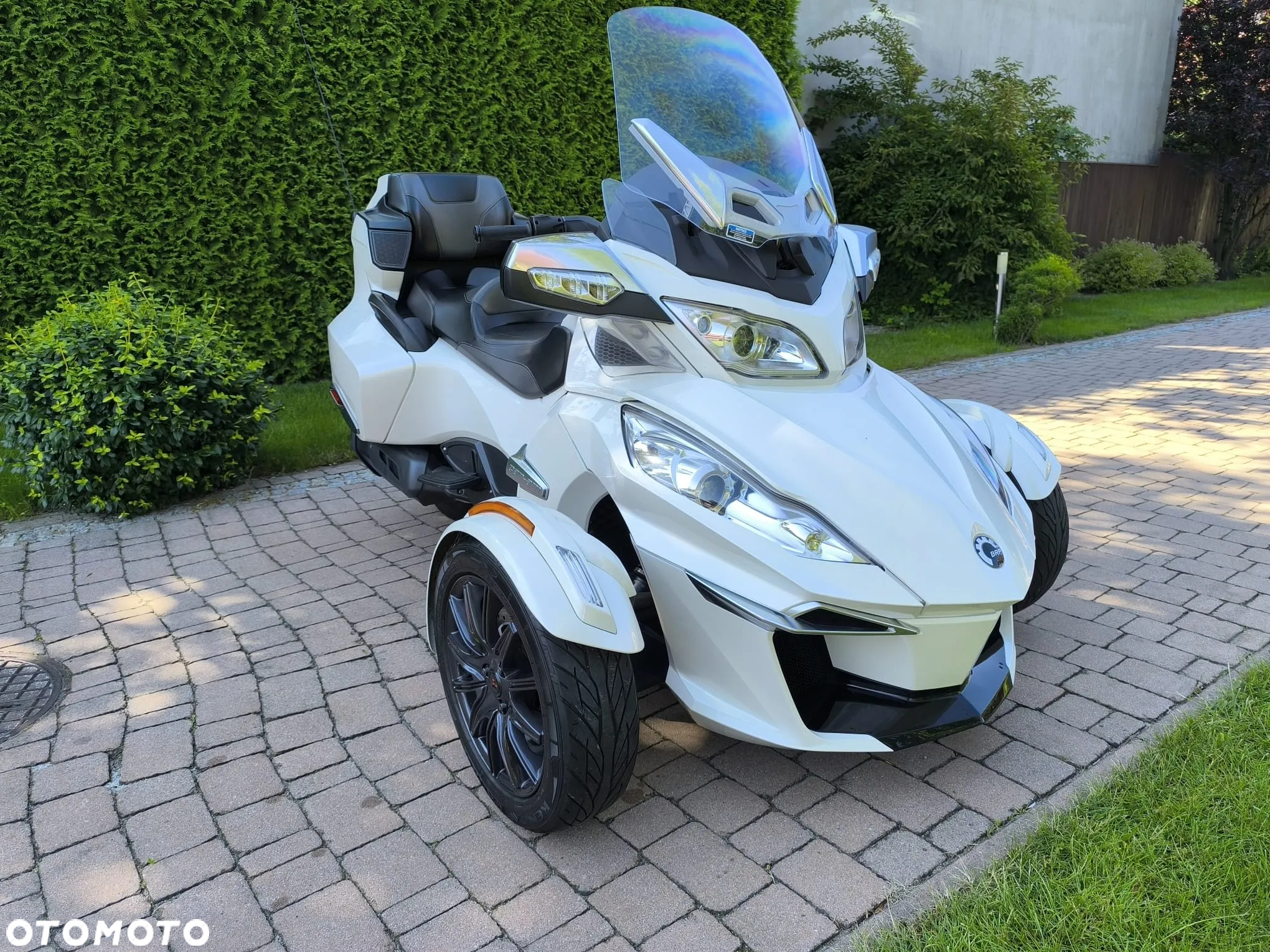 Can-Am Spyder - 2