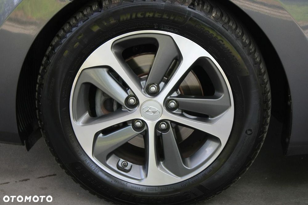 Hyundai i30 blue Kombi 1.4 YES Gold - 33