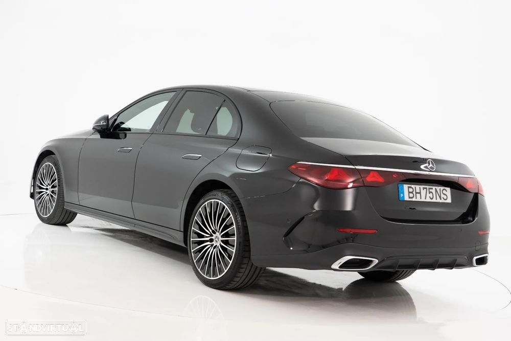 Mercedes-Benz E 300 - 6