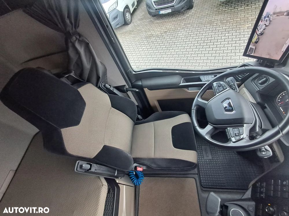 MAN TGX 18.480 XXL AUTOMAT EURO 6 MEGA - 31