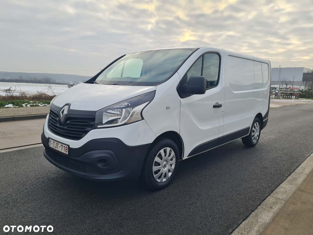 Renault Trafic - 1