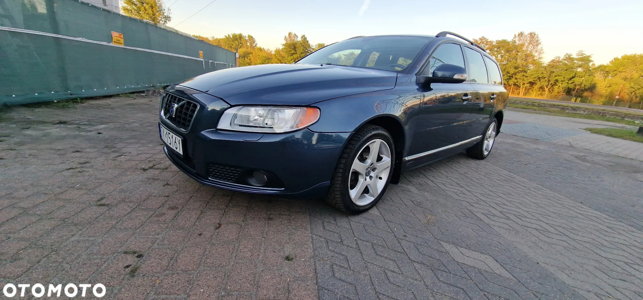 Volvo V70 2.0 Momentum - 19
