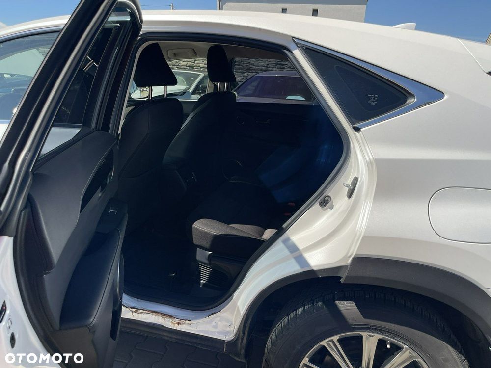 Lexus NX 300h - 6