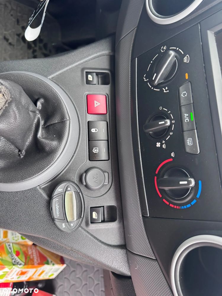 Citroën BERLINGO - 12