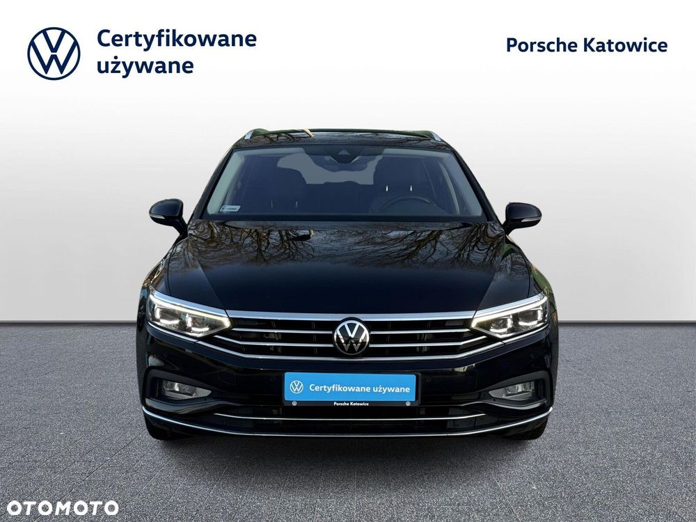 Volkswagen Passat Variant 2.0 TDI Elegance DSG - 9