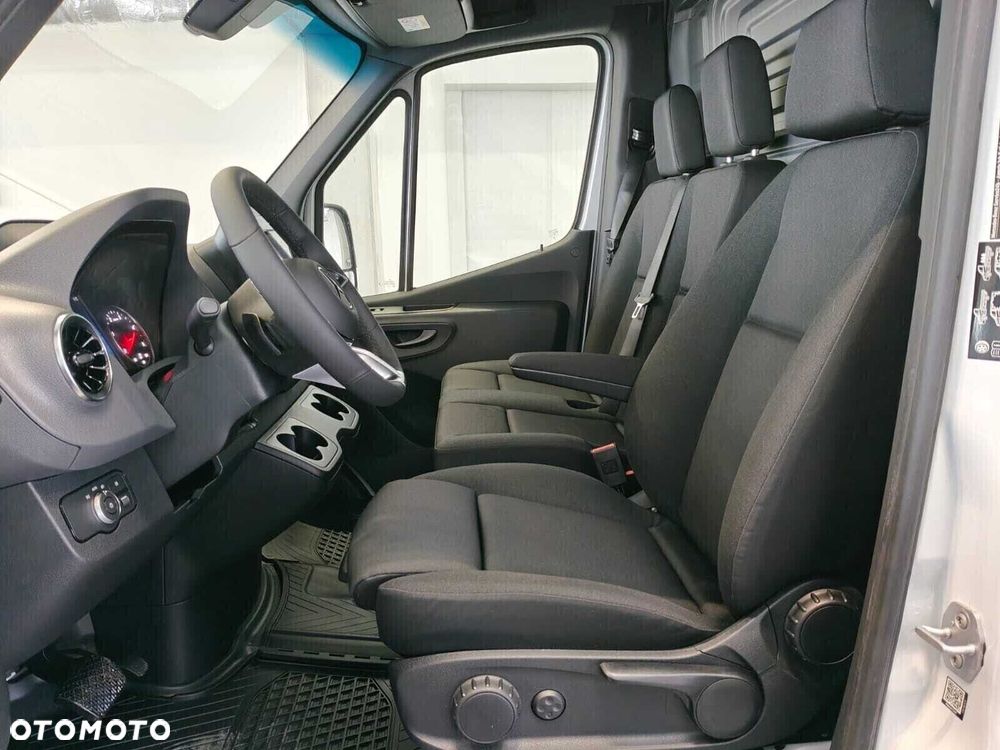 Mercedes-Benz Sprinter 317 cdi L3H2 - 10
