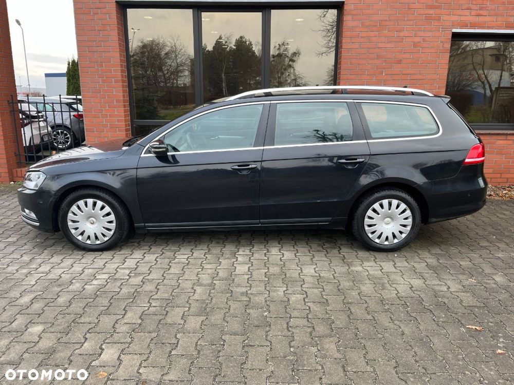 Volkswagen Passat - 24