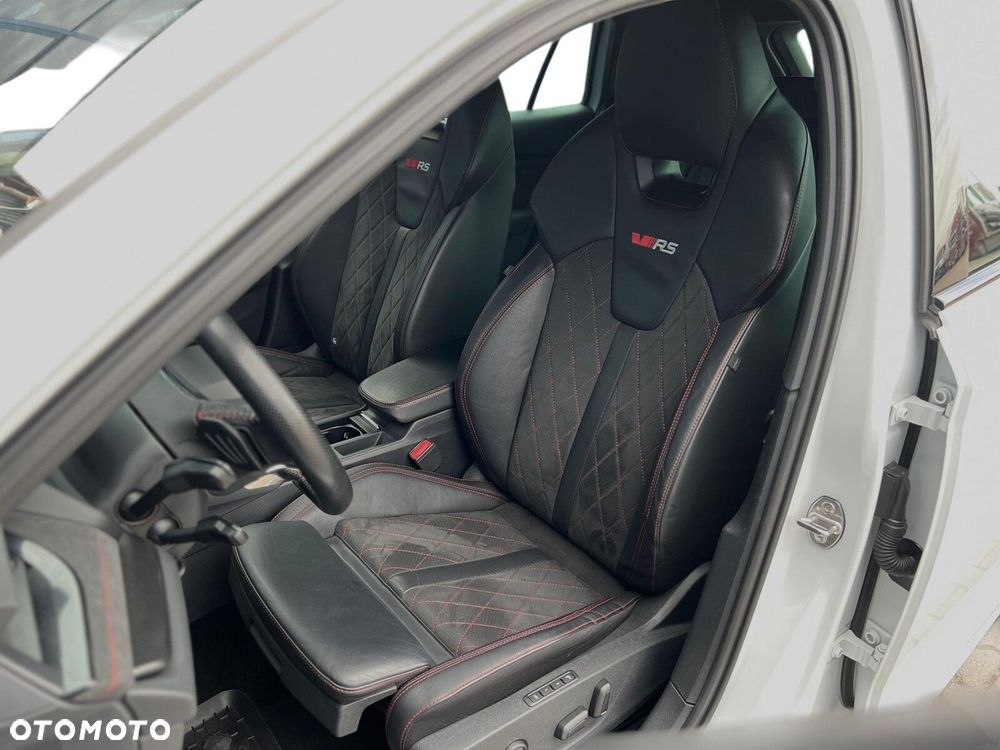 Skoda Octavia 2.0 TSI RS DSG - 16