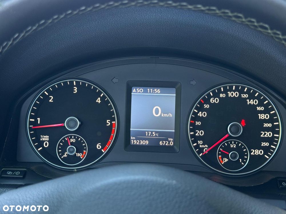 Volkswagen Eos 2.0 TDI DPF BlueMotion Technology Sport & Style - 25
