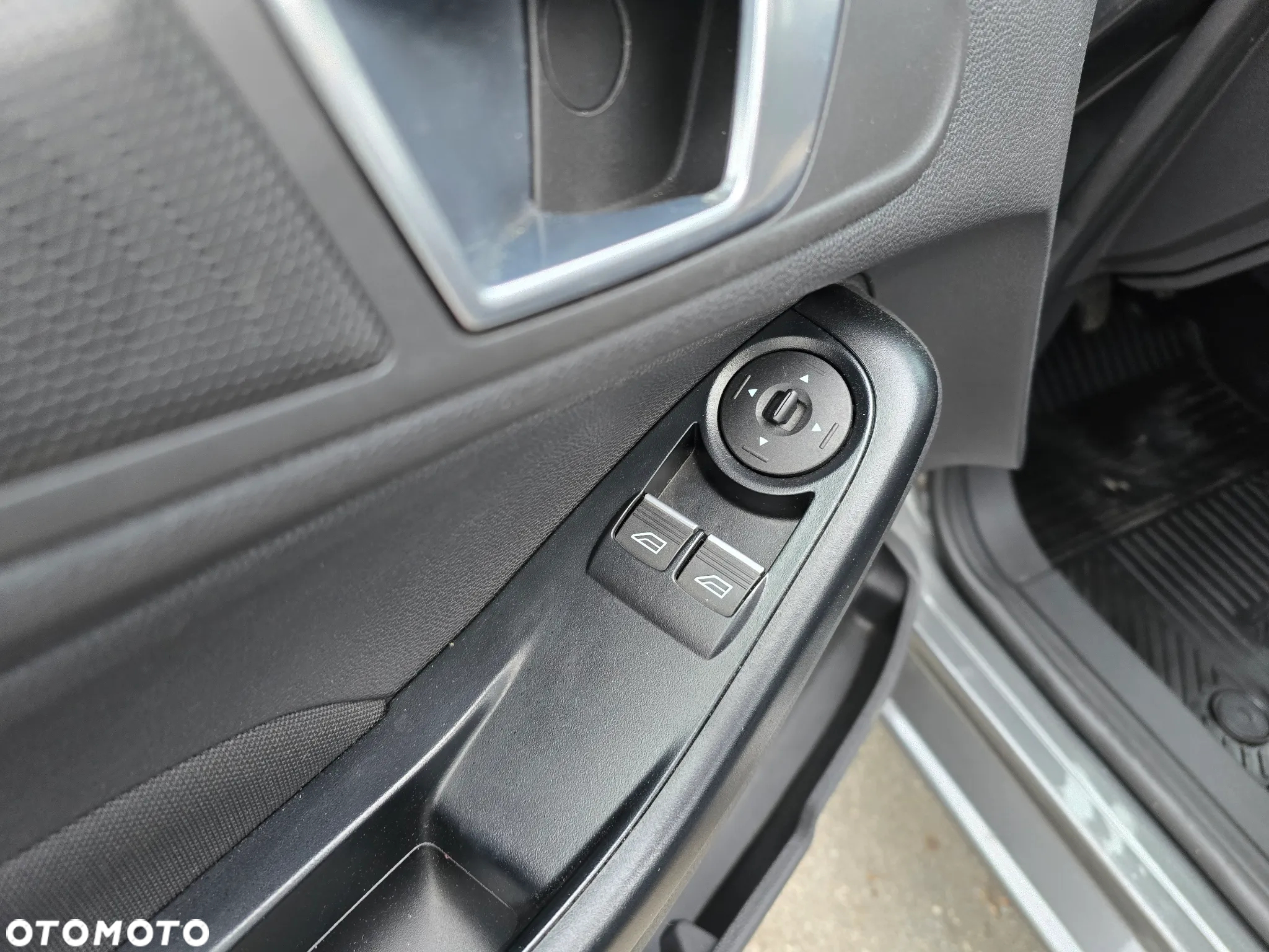 Ford Fiesta 1.0 EcoBoost Platinium X - 9
