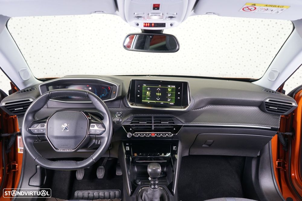 Peugeot 2008 1.2 PureTech Allure Pack - 17