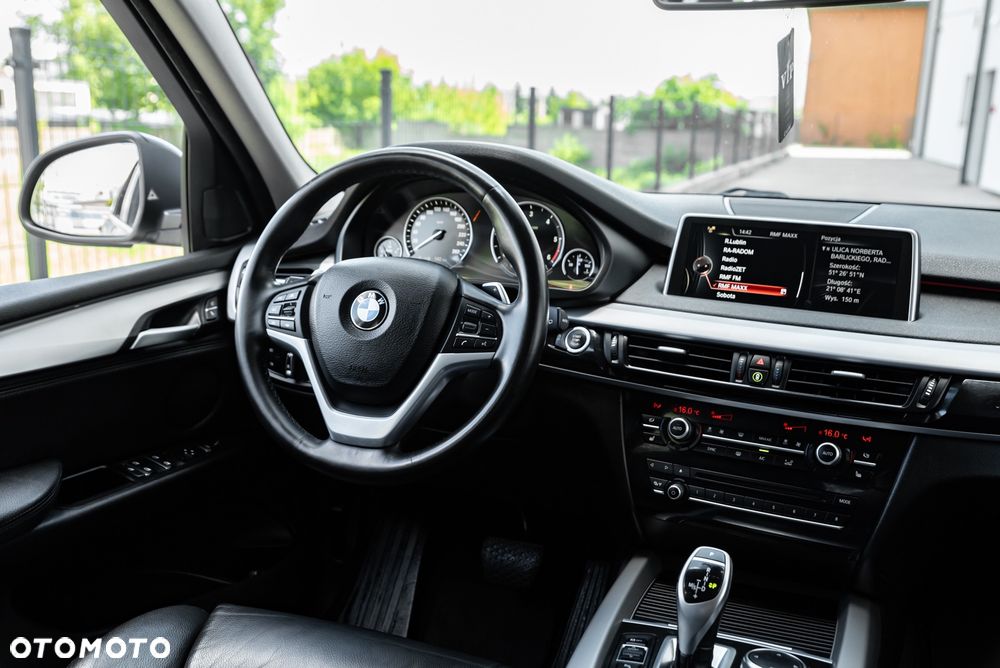 BMW X5 xDrive25d - 26