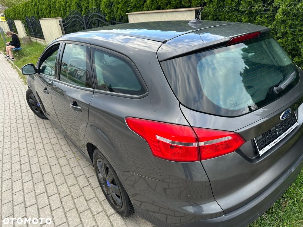 Ford Focus - 12