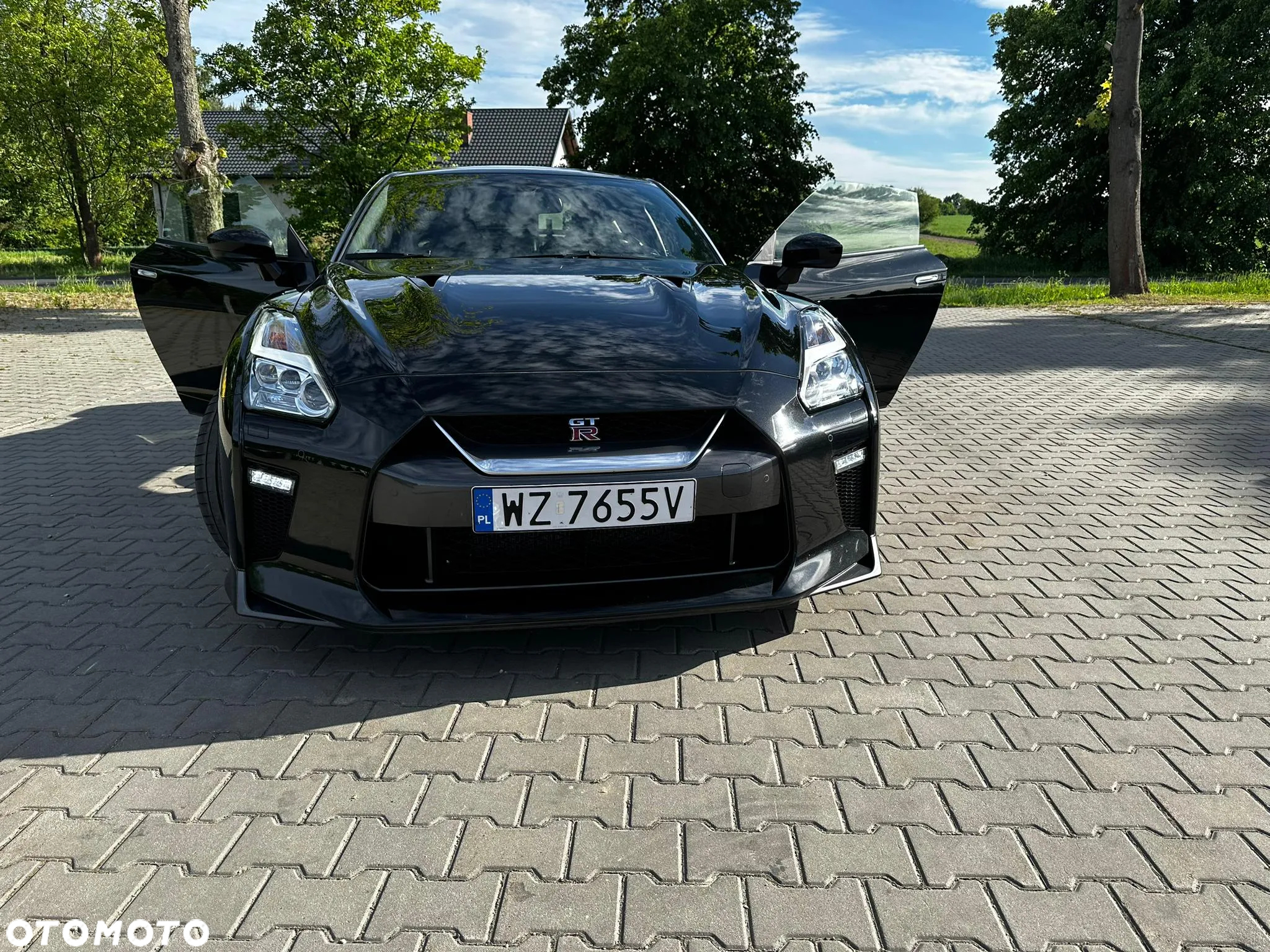 Nissan GT-R Prestige - 2