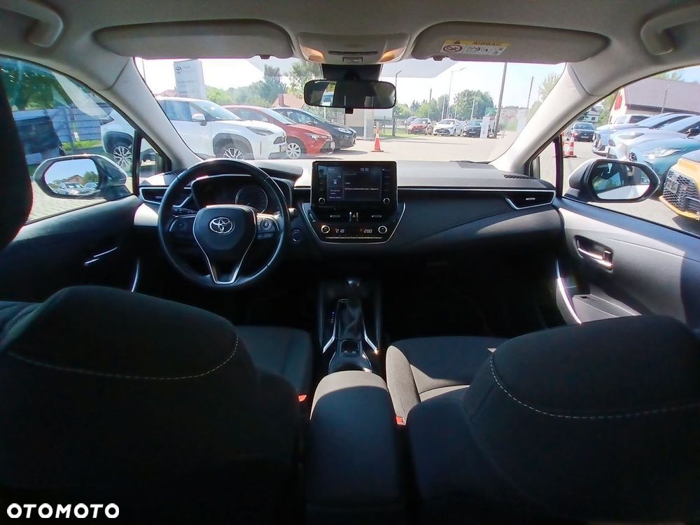 Toyota Corolla 1.8 Hybrid Comfort - 13