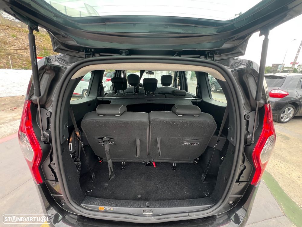 Dacia Lodgy 1.5 Blue dCi Stepway 7L - 12